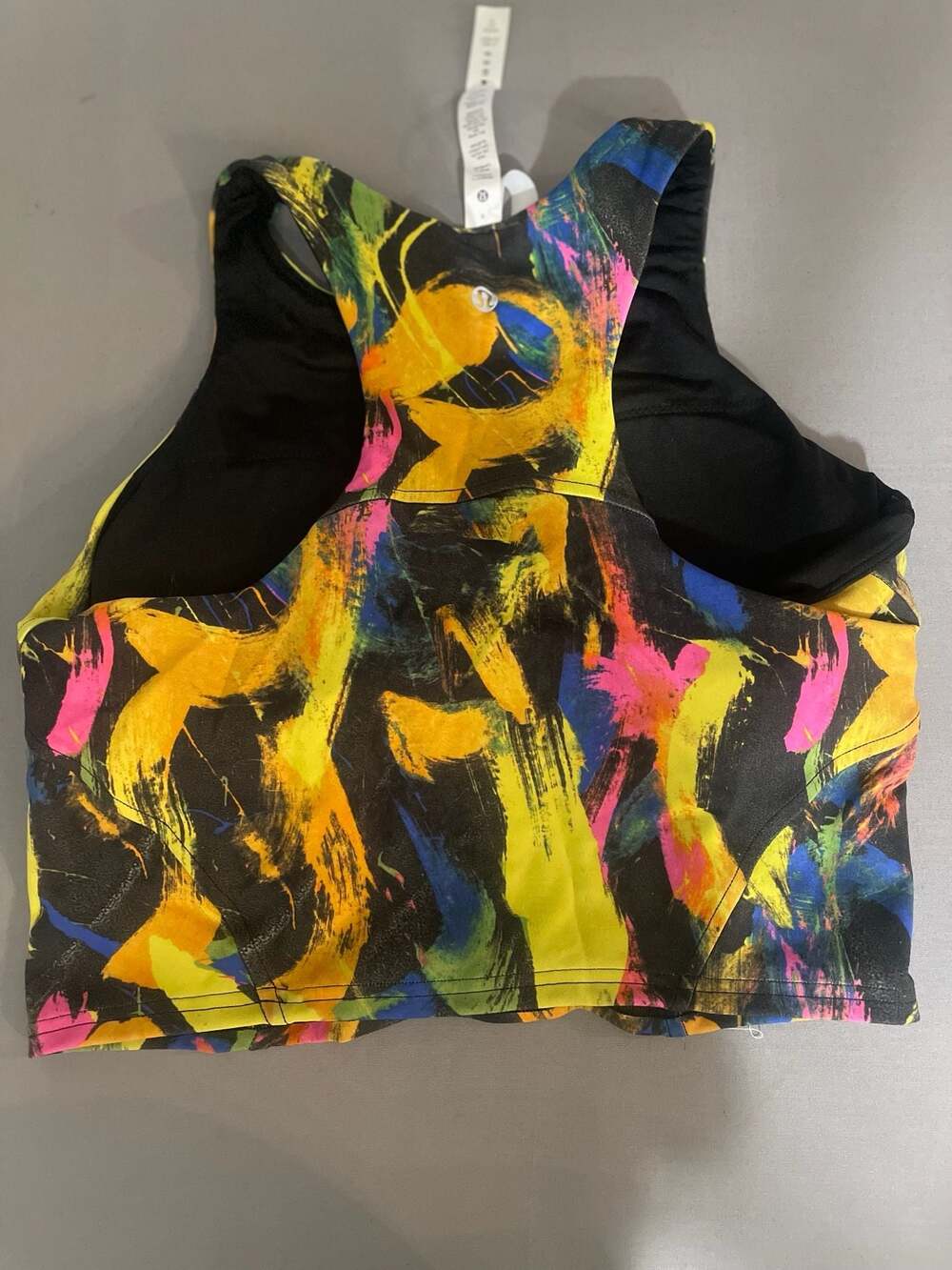 Lululemon Size 8 Abstract Print Workout Set: Bra and Size 6 Leggings - Picture 5 of 6